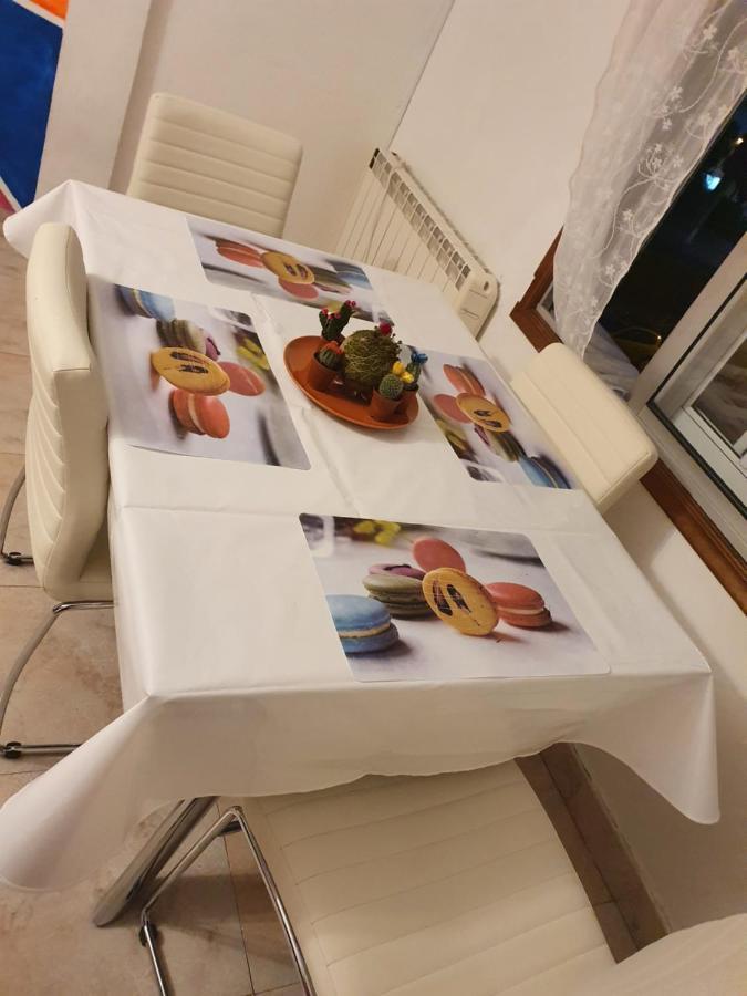Amigos Y Familias Appartamento Vigo